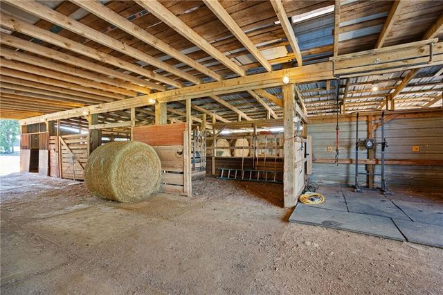248 Erwin Road SE, Adairsville, GA 30103