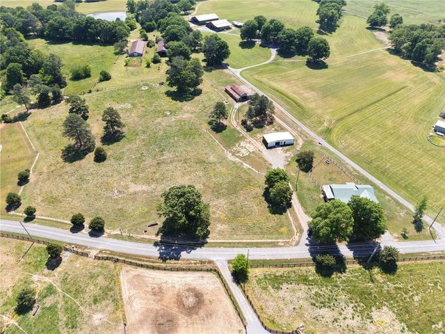 248 Erwin Road SE, Adairsville, GA 30103