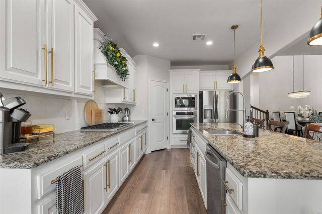1612 E Phoenix Street, Broken Arrow, OK 74011
