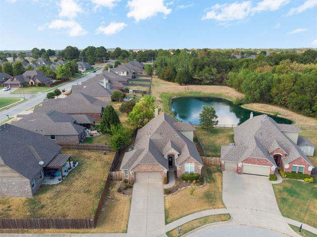 1612 E Phoenix Street, Broken Arrow, OK 74011