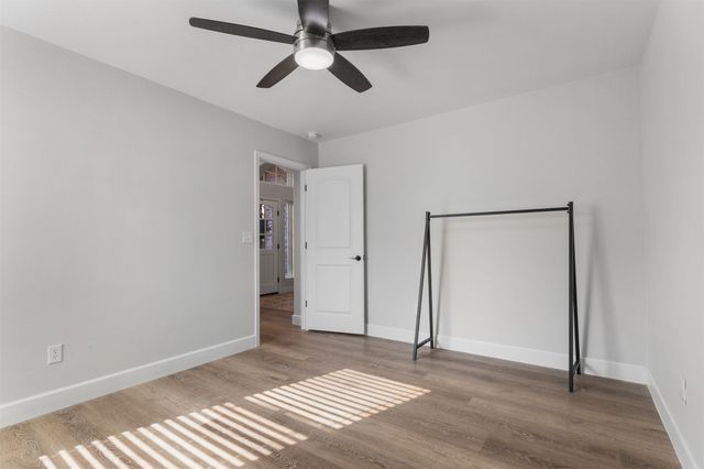 1612 E Phoenix Street, Broken Arrow, OK 74011
