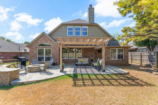 1612 E Phoenix Street, Broken Arrow, OK 74011