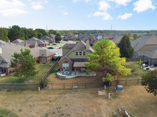1612 E Phoenix Street, Broken Arrow, OK 74011