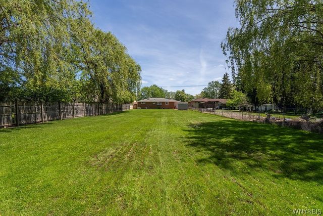 638 Borden Road, Cheektowaga, NY 14227