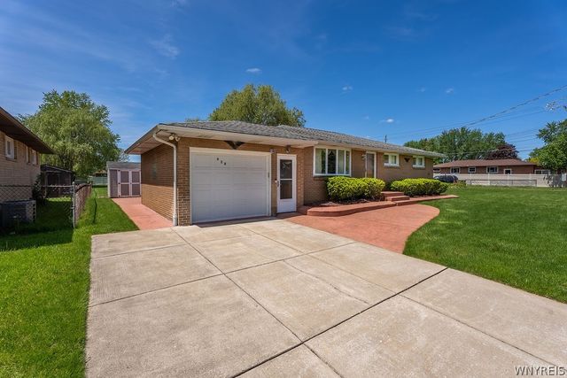 638 Borden Road, Cheektowaga, NY 14227