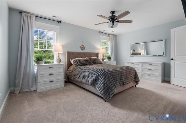 3718 Wivenhall Dr, Midlothian, VA 23112