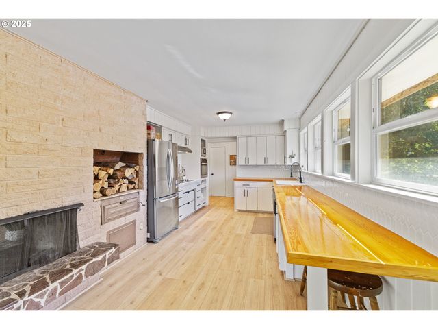 53856 BIG CREEK Rd, Myrtle Point, OR 97458