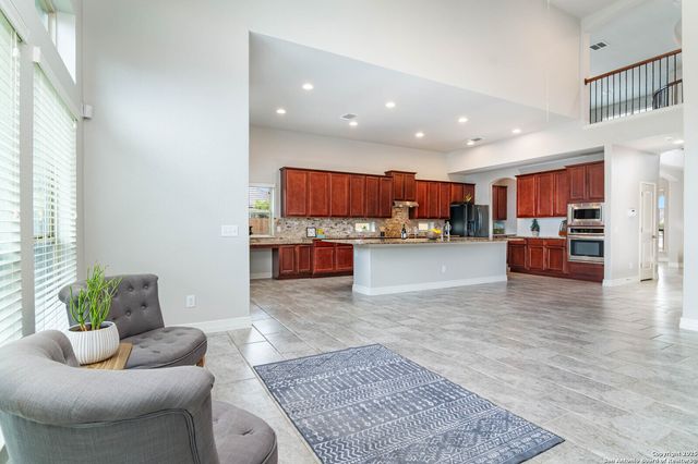 1705 fall, New Braunfels, TX 78130