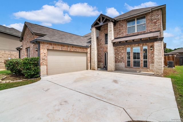 1705 fall, New Braunfels, TX 78130