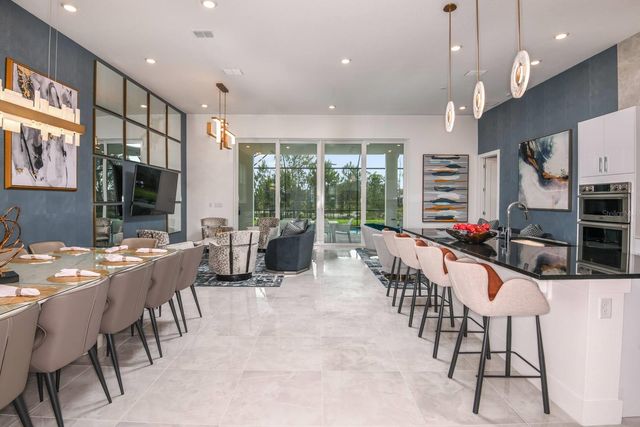 2013 OAK CREEK LOOP, Davenport, FL 33837