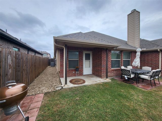 229 Carson Drive, Waxahachie, TX 75167