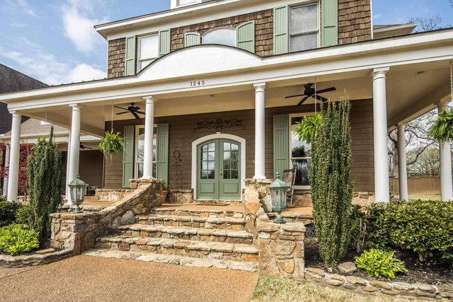 1245 AUBURN WOODS DR, Unincorporated, TN 38017