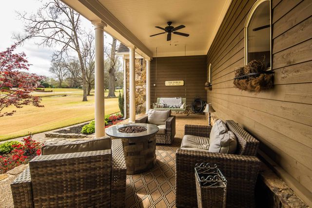 1245 AUBURN WOODS DR, Unincorporated, TN 38017
