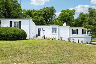 114 Fairview Dr, Mount Pleasant, TN 38474