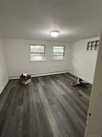 8 Burnham Street 2A, Plymouth, CT 06786
