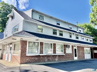 8 Burnham Street 2A, Plymouth, CT 06786
