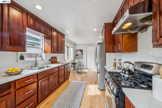 21330 TYEE STREET, Castro Valley, CA 94546