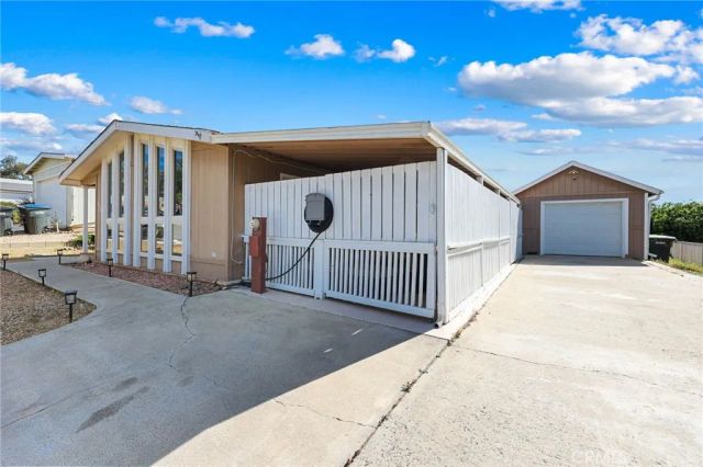 34164 Harrow Hill Road, Wildomar, CA 92595