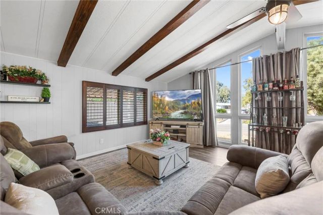 34164 Harrow Hill Road, Wildomar, CA 92595