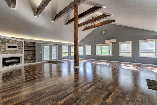 140 Keck Lane, Ruffs Dale, PA 15679