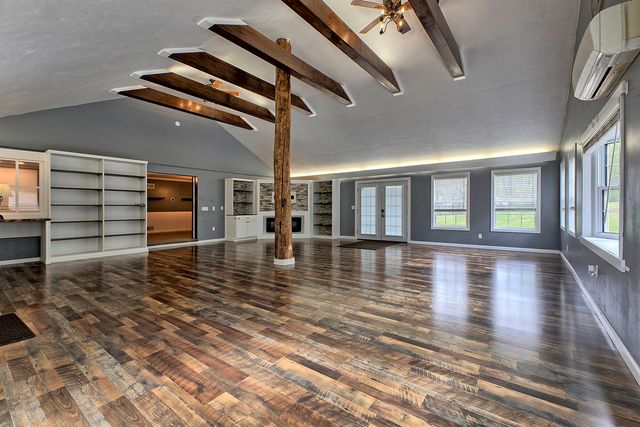140 Keck Lane, Ruffs Dale, PA 15679