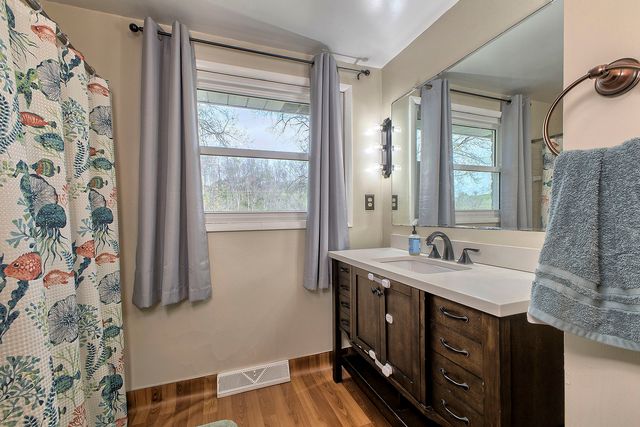 140 Keck Lane, Ruffs Dale, PA 15679