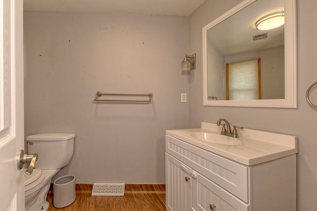 140 Keck Lane, Ruffs Dale, PA 15679