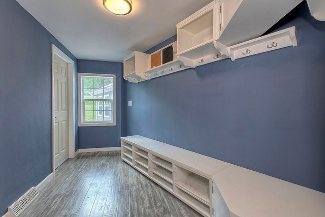 140 Keck Lane, Ruffs Dale, PA 15679