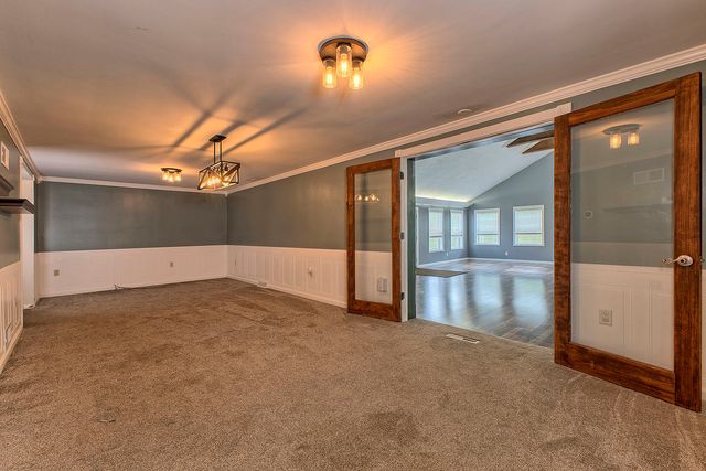 140 Keck Lane, Ruffs Dale, PA 15679