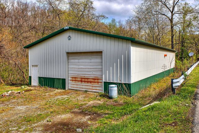 140 Keck Lane, Ruffs Dale, PA 15679