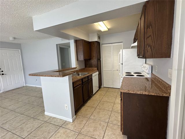 11550 WESTWOOD BOULEVARD 1217, Orlando, FL 32821