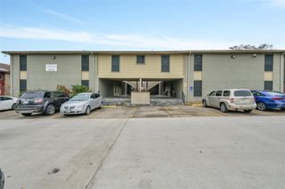 1910 Willowbend Street 22, Conroe, TX 77301