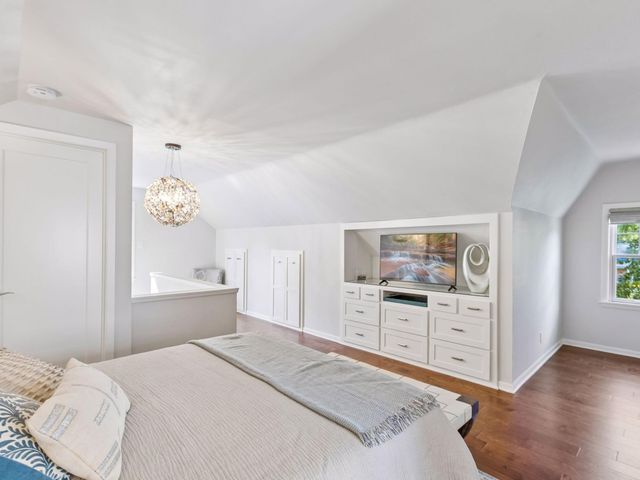 5525 Upton Avenue S, Minneapolis, MN 55410