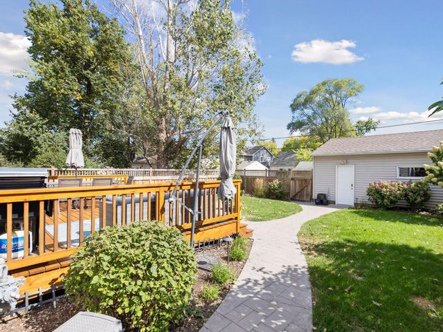 5525 Upton Avenue S, Minneapolis, MN 55410