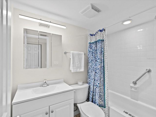 2737 ENTERPRISE ROAD E 111, Clearwater, FL 33759