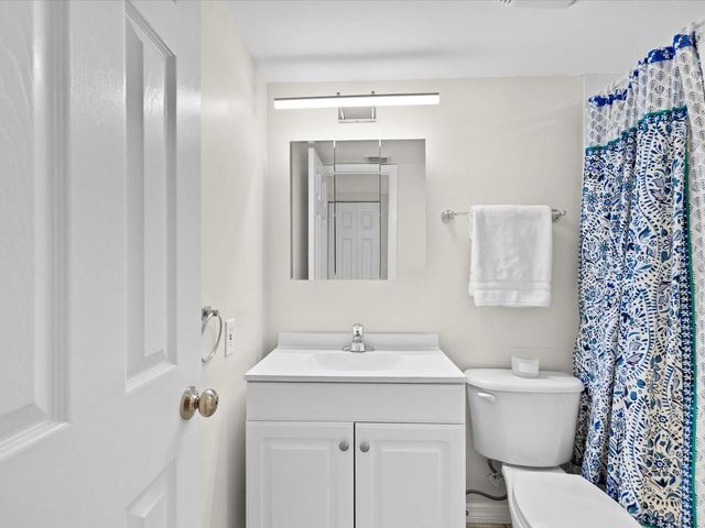 2737 ENTERPRISE ROAD E 111, Clearwater, FL 33759