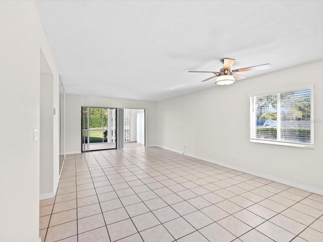 2737 ENTERPRISE ROAD E 111, Clearwater, FL 33759