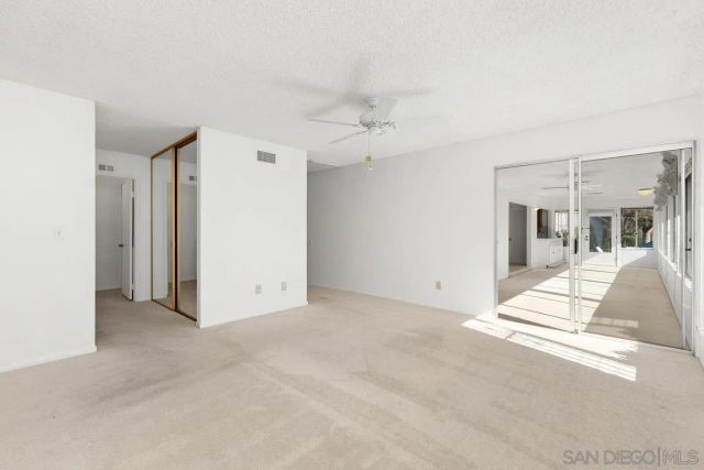 12039 Caminito Cadena, San Diego, CA 92128