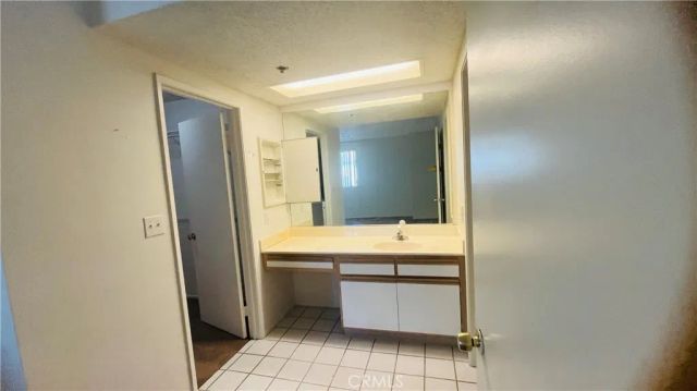 44508 15th East 12, Lancaster, CA 93535