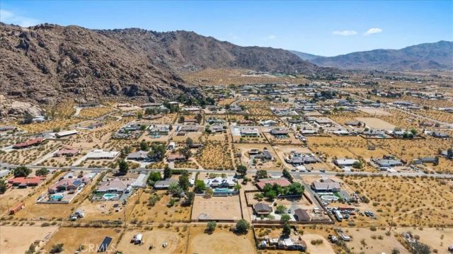 17112 Century Plant, Apple Valley, CA 92307