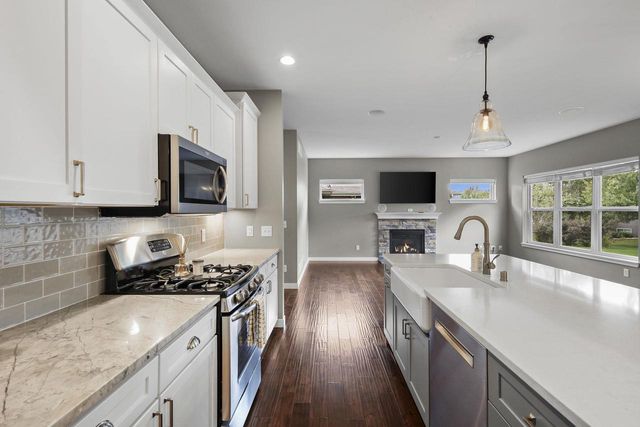 474 Westridge Parkway, Verona, WI 53593