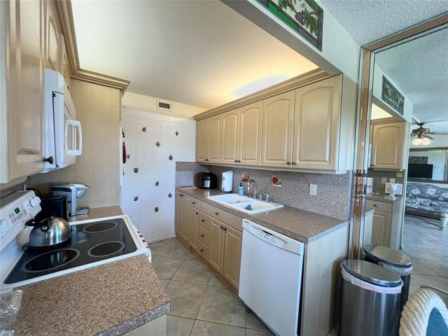 4159 Cambridge G 4159, Deerfield Beach, FL 33442