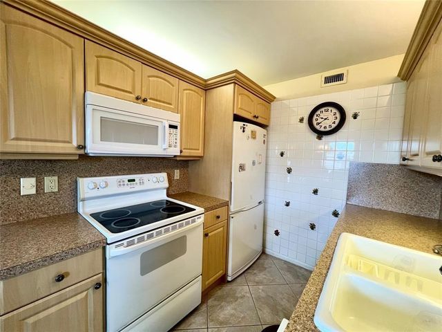 4159 Cambridge G 4159, Deerfield Beach, FL 33442