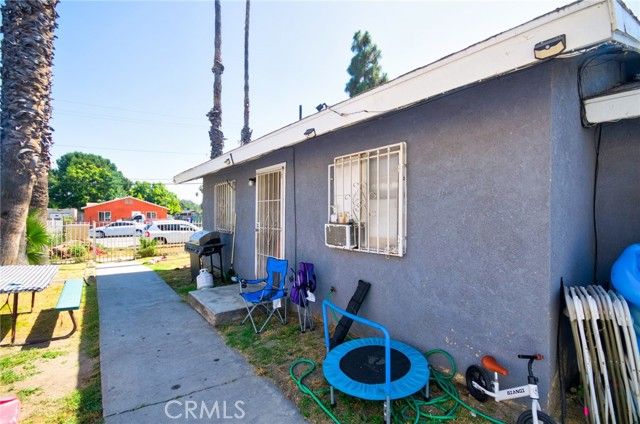 188 E 11th Street, San Bernardino, CA 92410