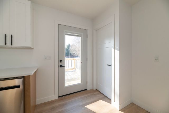 70908 Elkhart Road, Edwardsburg, MI 49112