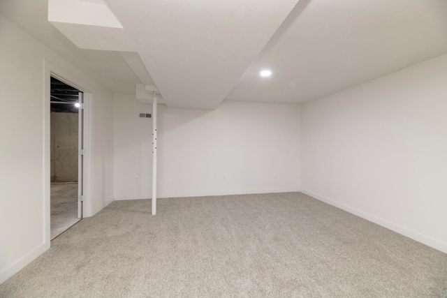 70908 Elkhart Road, Edwardsburg, MI 49112