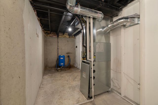 70908 Elkhart Road, Edwardsburg, MI 49112