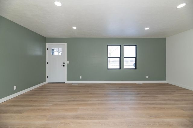 70908 Elkhart Road, Edwardsburg, MI 49112