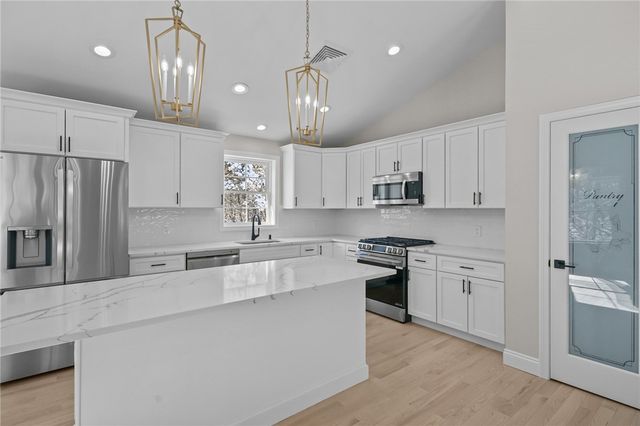 70 Orchard Avenue, Johnston, RI 02919