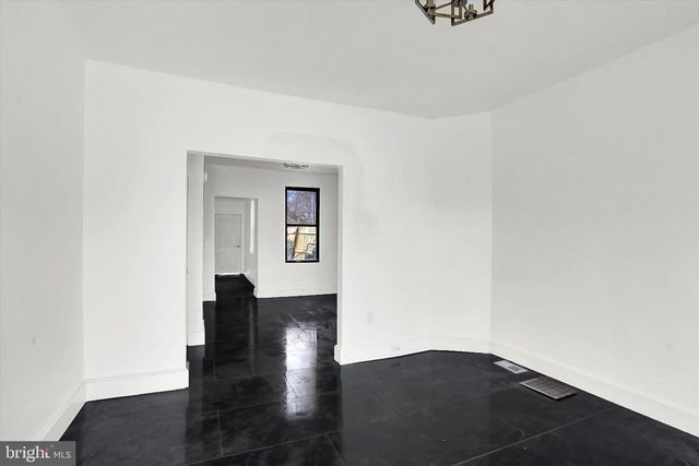 1341 HOWARD ST, Harrisburg, PA 17104